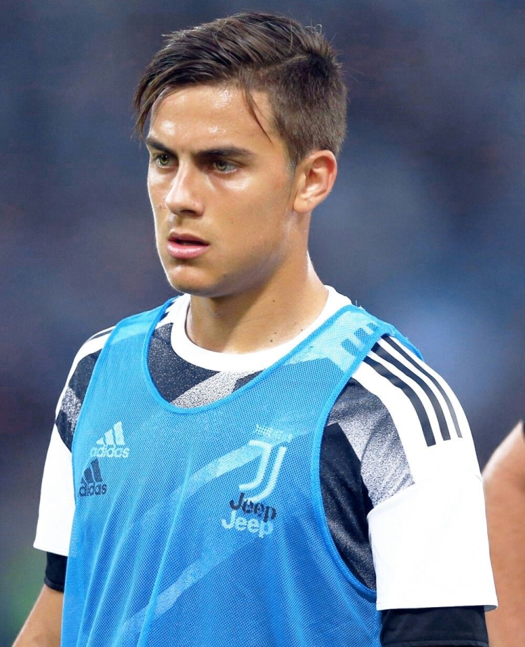 Прически футболистов для детей