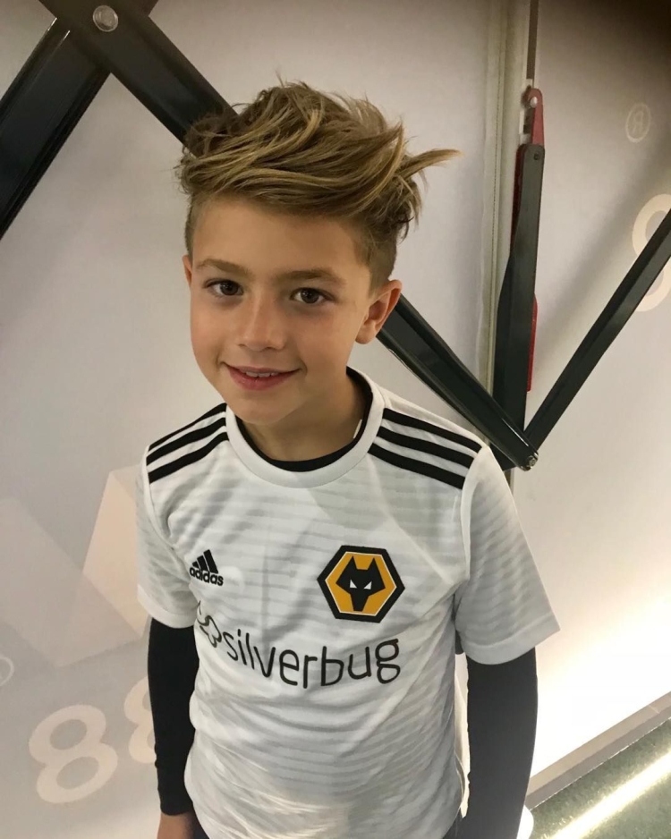 Футбольная стрижка для детей