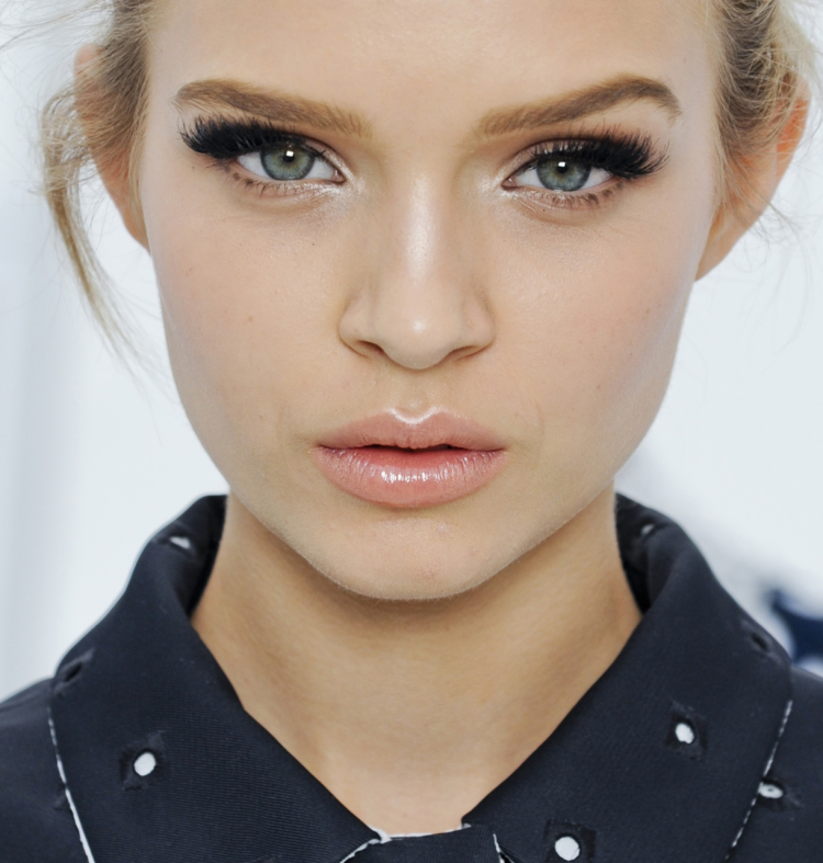 Макияж в стиле бэби долл