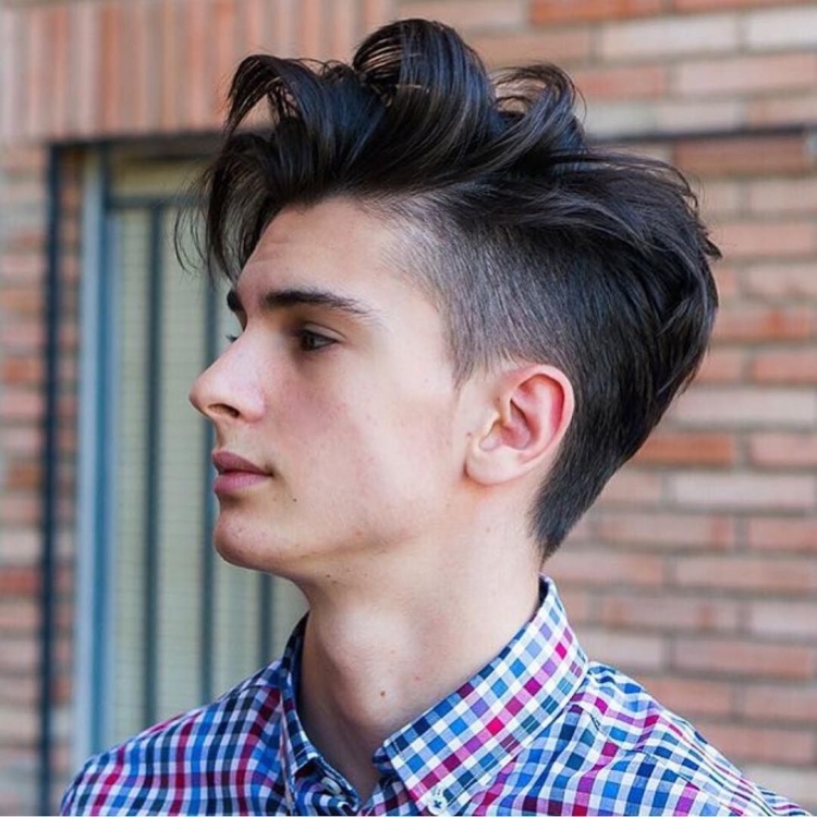 Топовые прически для пацанов