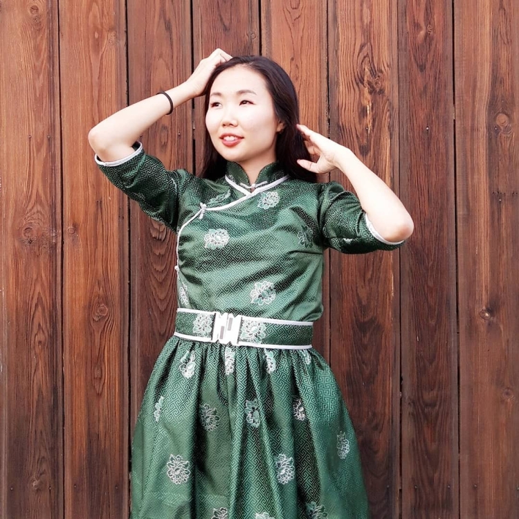 Платье в бурятском стиле современное