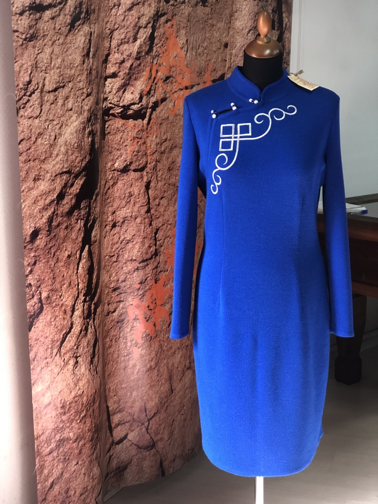 Стилизованные бурятские платья женские