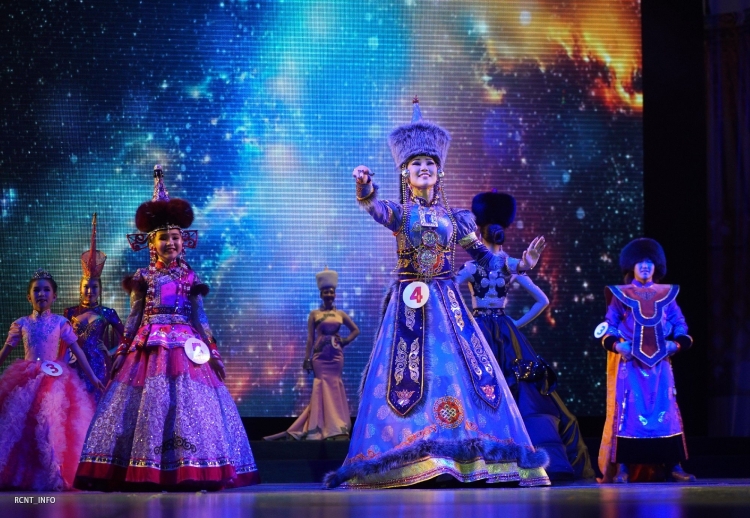 Баатар Дангина