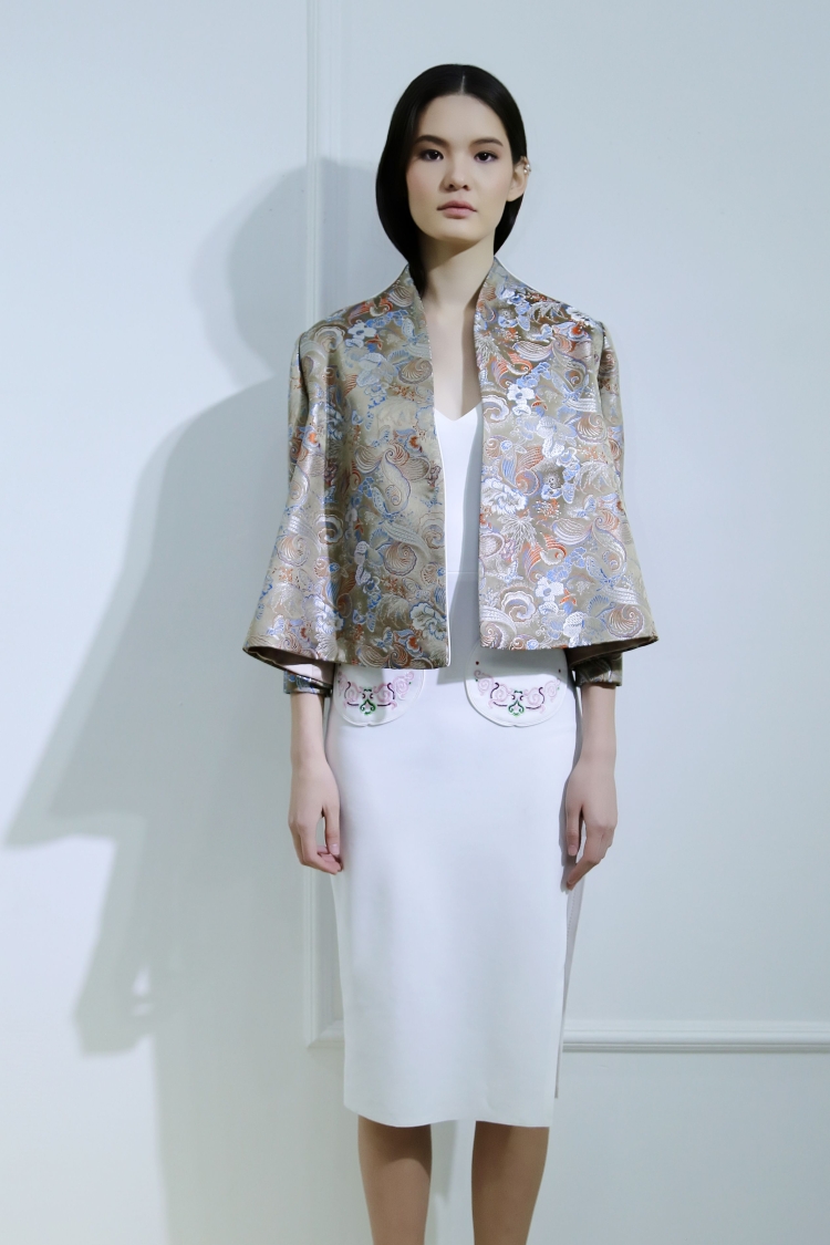 Пиджаки женские бурятские стилизованные