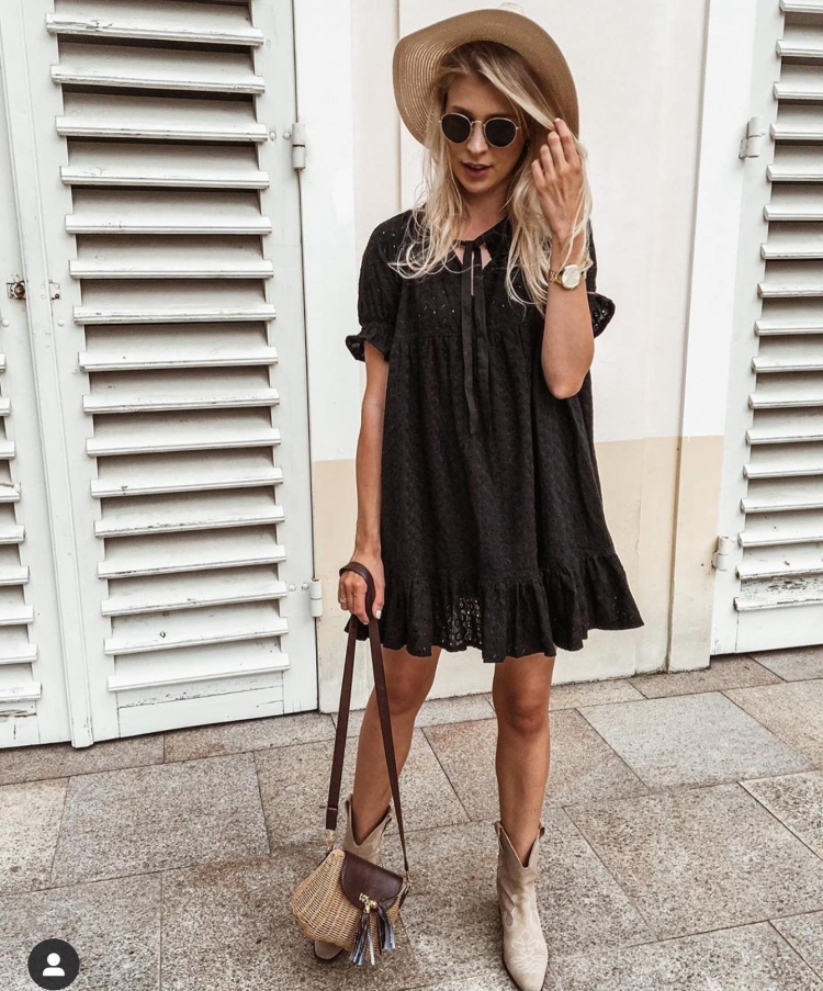 Казаки с платьем образы