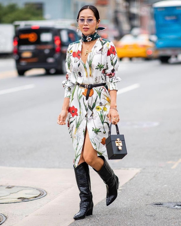 Казаки с платьем образы