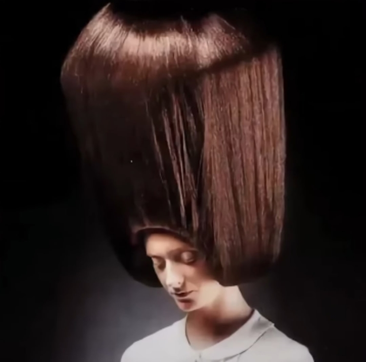 Прическа башня