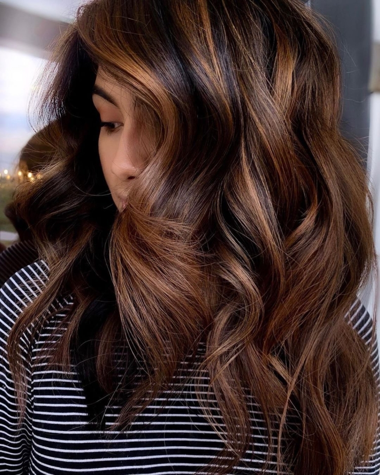 Молное мелирования на темные волосы2022