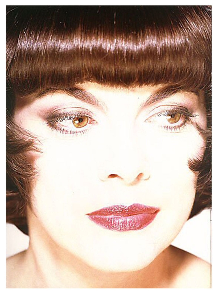 Французская стрижка Мирей Матье