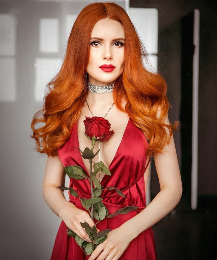 Анна Гингер рыжая