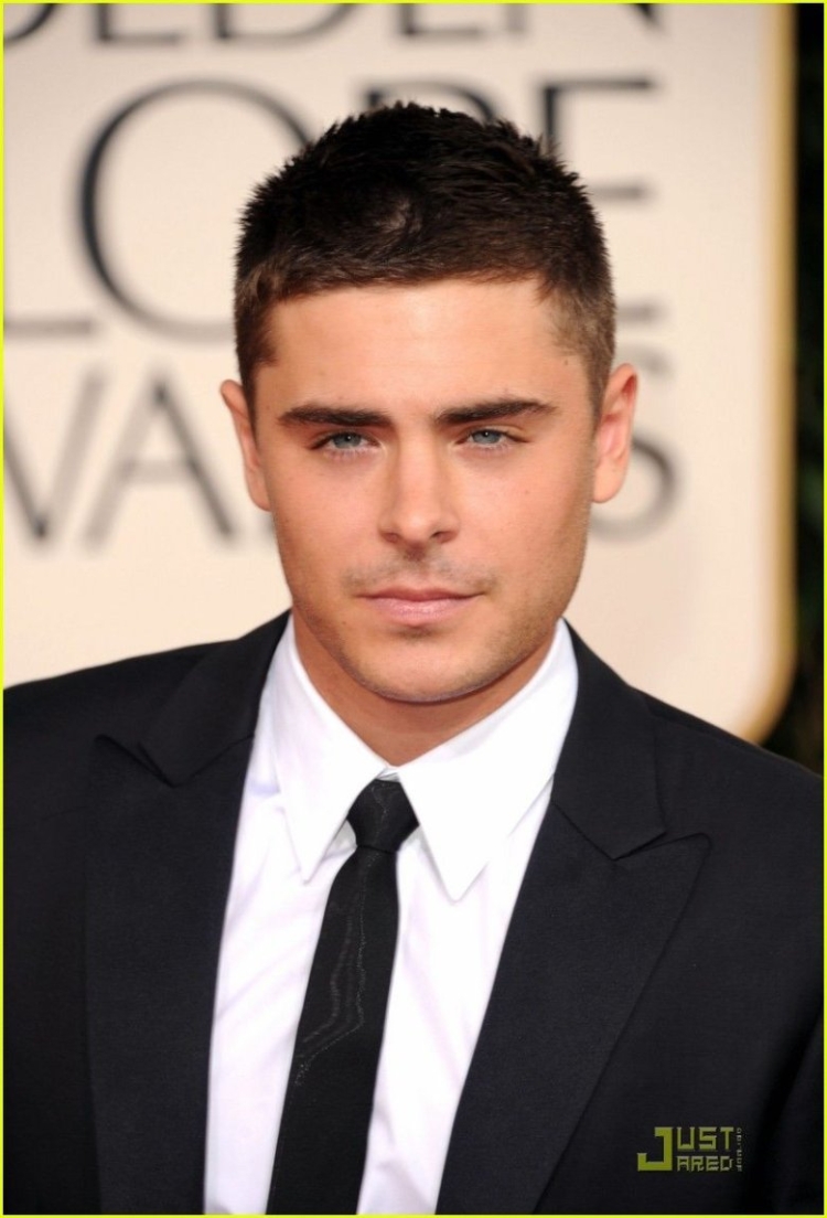 Полубокс Зак Эфрон