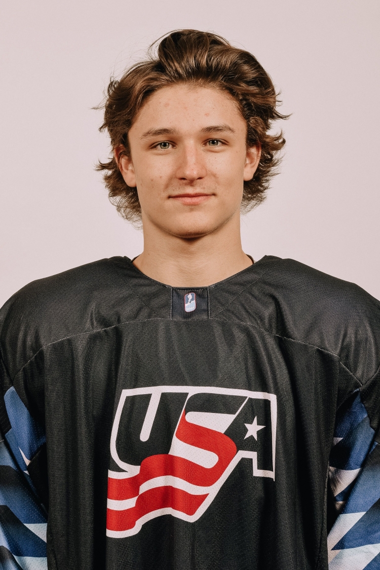 Тревор Зиграс хоккей