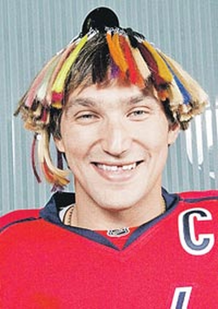 Хоккейная прическа