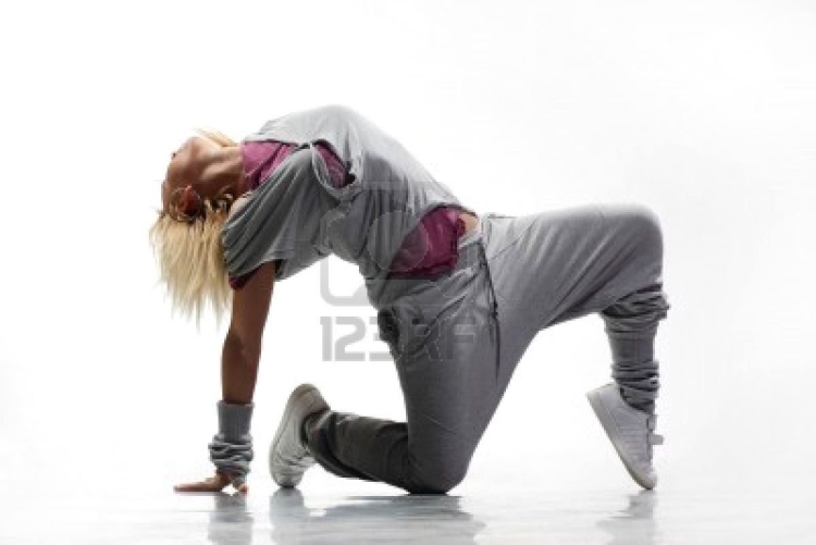 Поза сидя для хип хопа