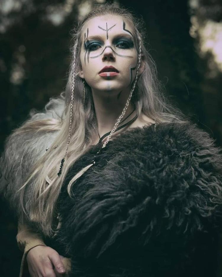 Макияж в стиле викингов