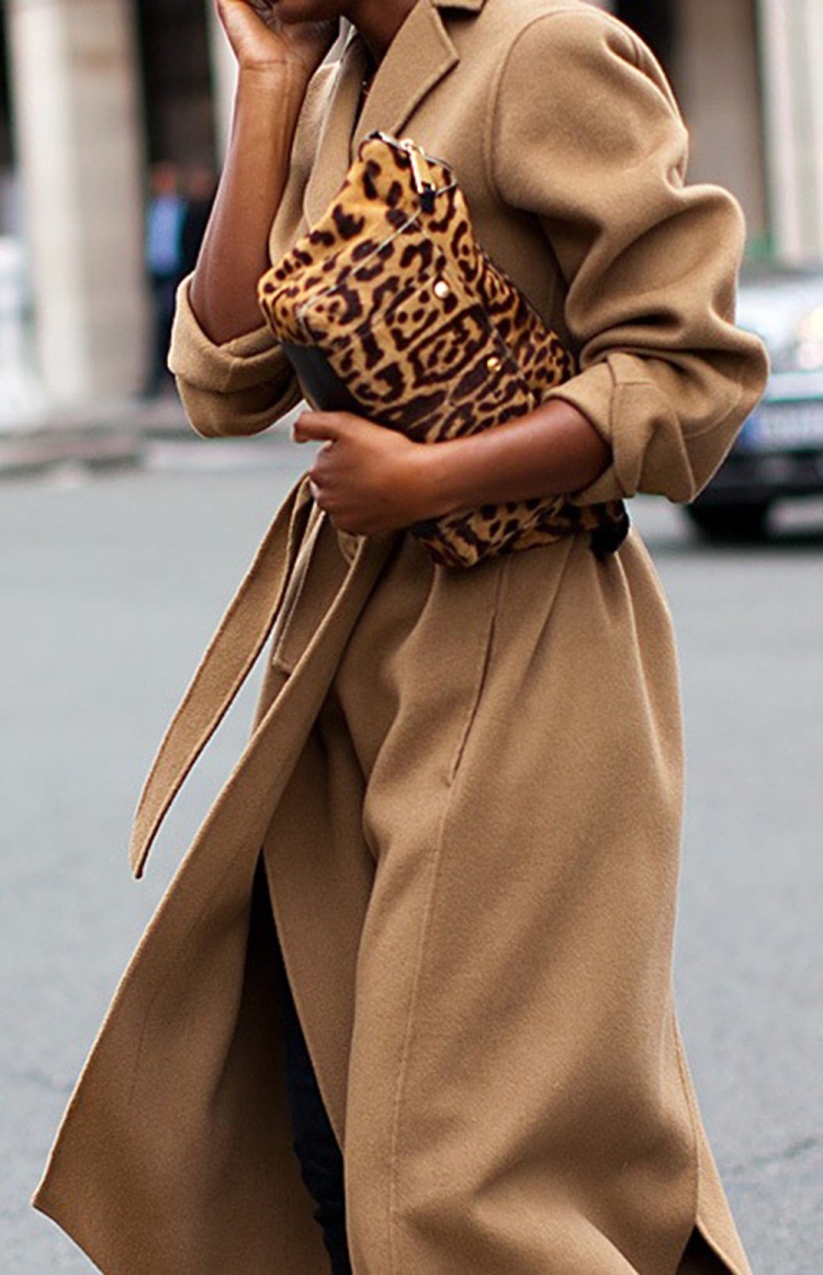 Бежевое кашемировое пальто Street Style