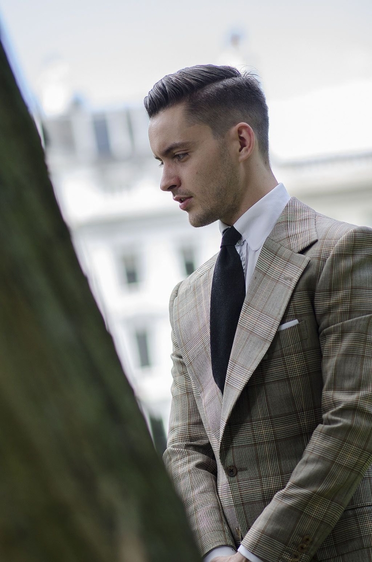 Строгие прически для мужчин