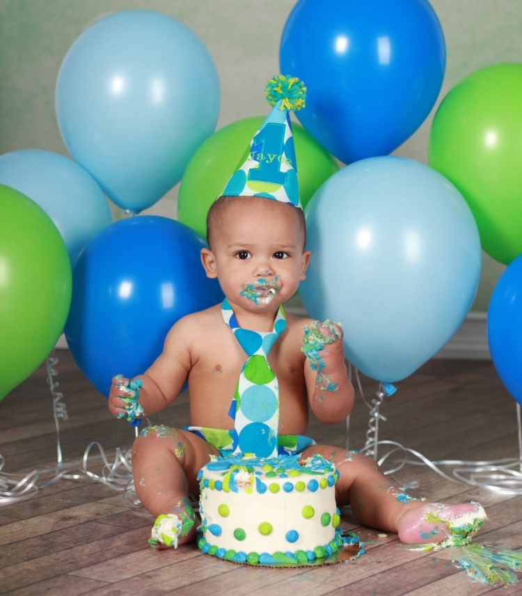 С первым днем рождения