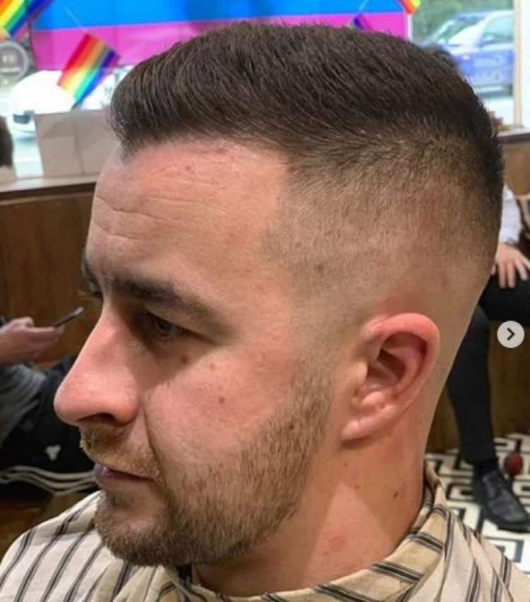 Том Харди стрижка бокс