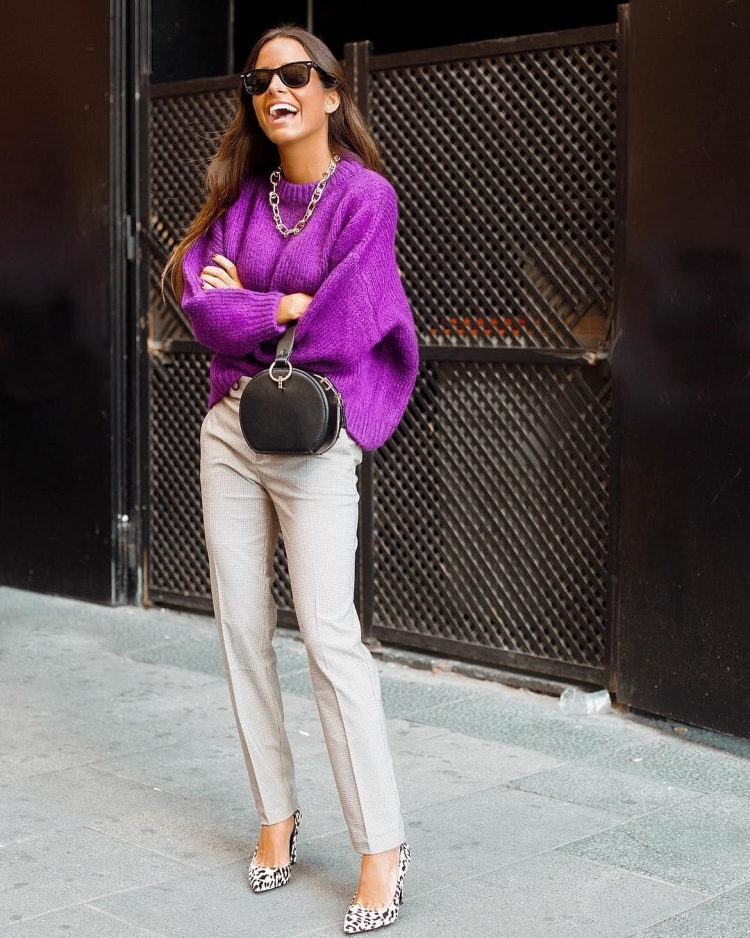Модные Луки с фиолетовой водолазкой