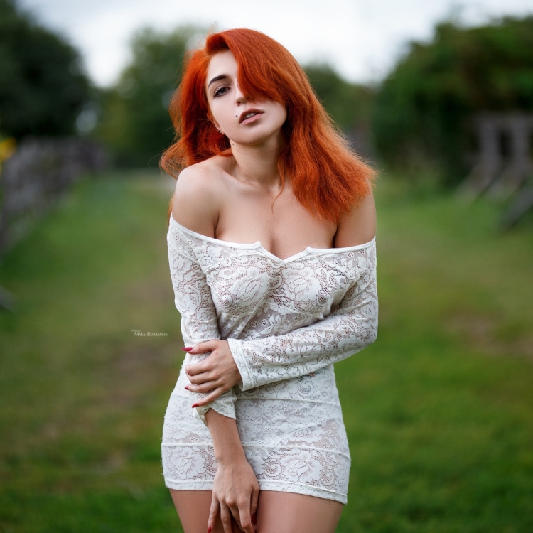 Девушка Maksim Romanov