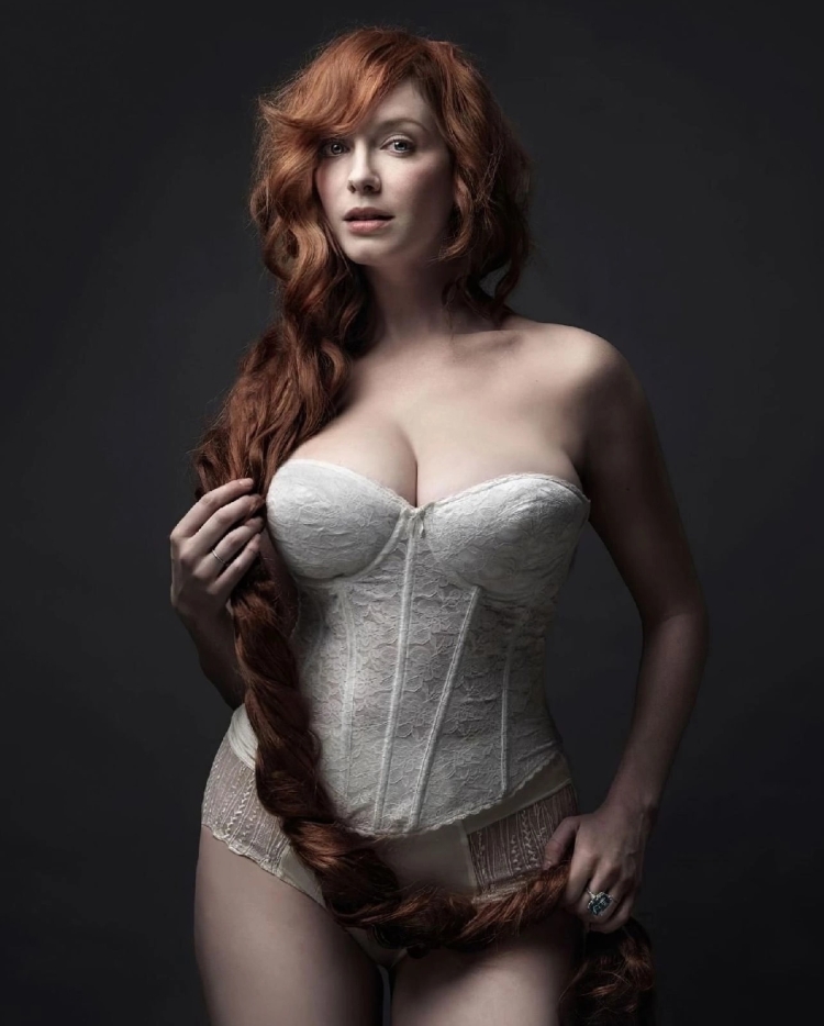 Кристина Хендрикс рыжая