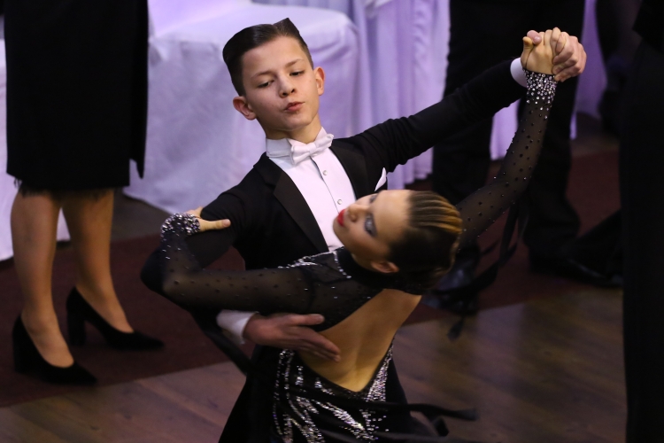 Данила Журавлев бальные танцы