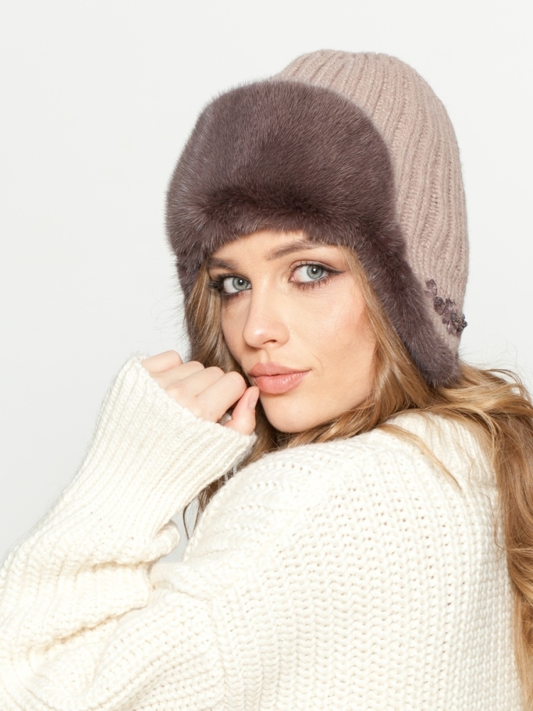 Шапка ушанка женская вязаная