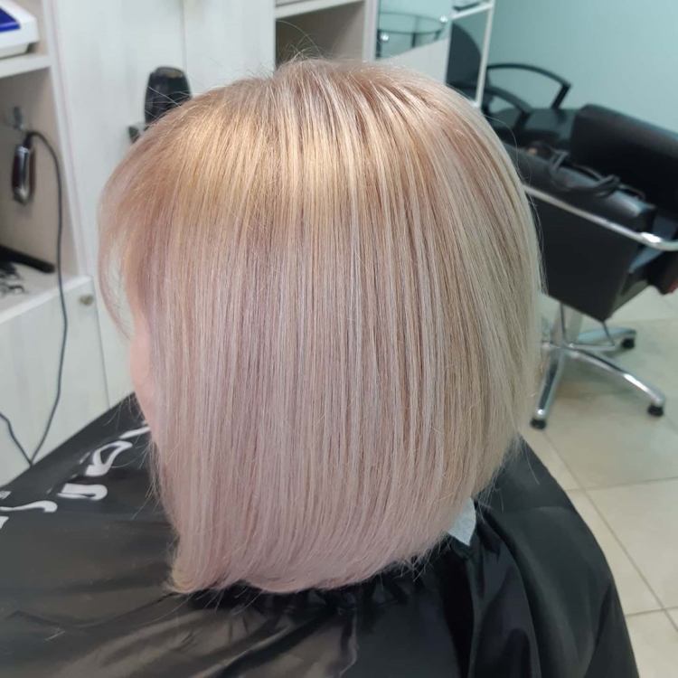 Пудровый блонд окрашивание