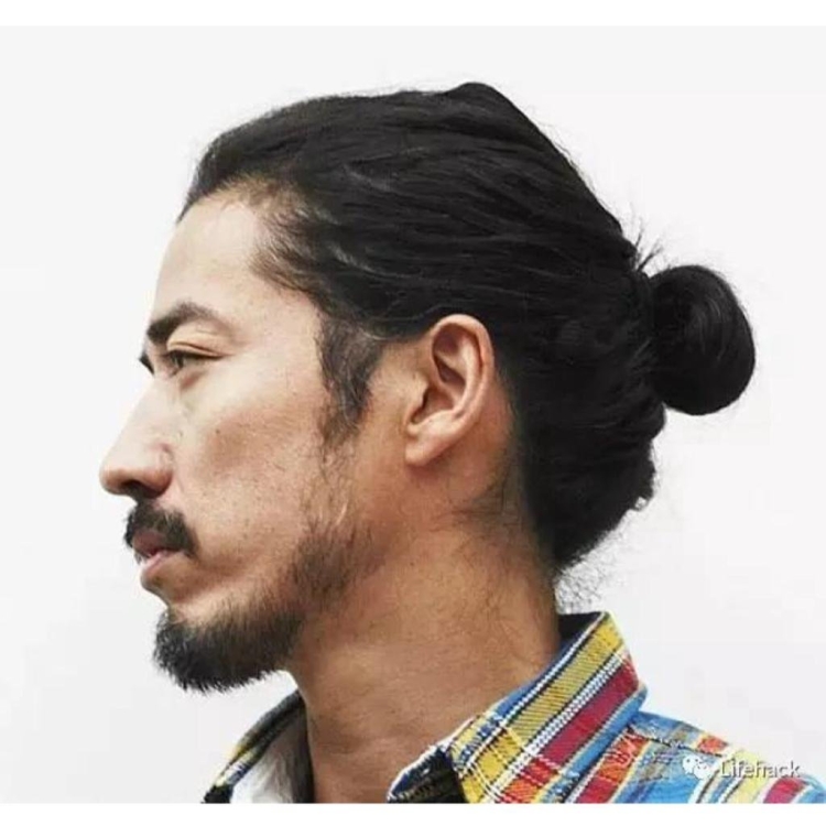 Топ кнот Азиат