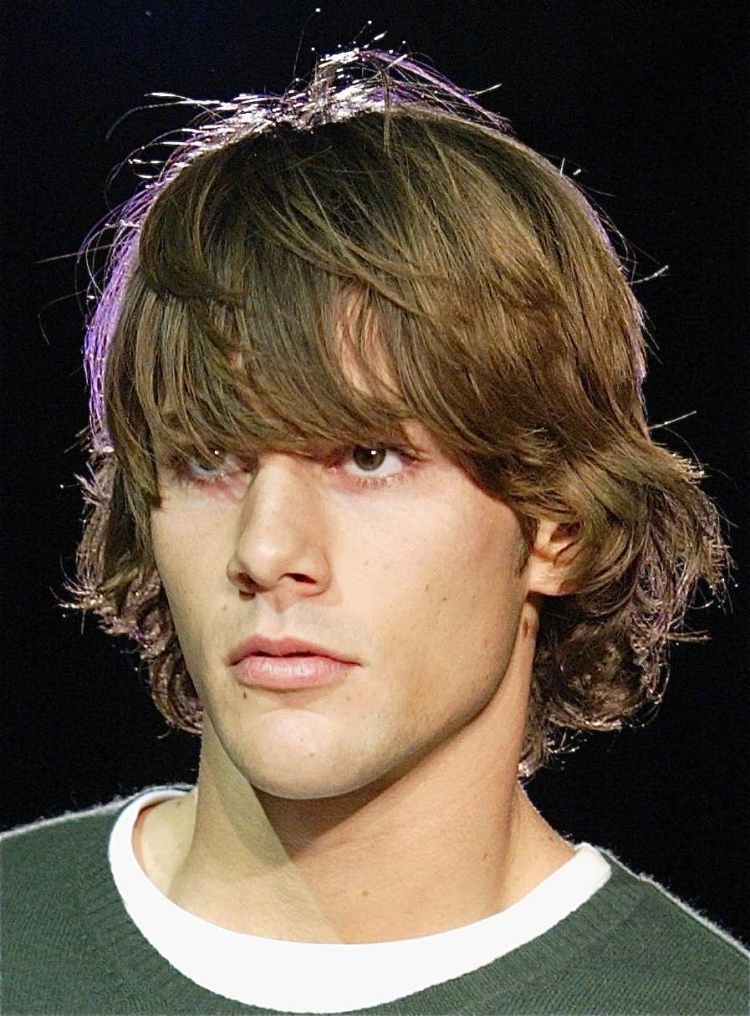 Стильные мужские стрижки для подростков с длинными волосами