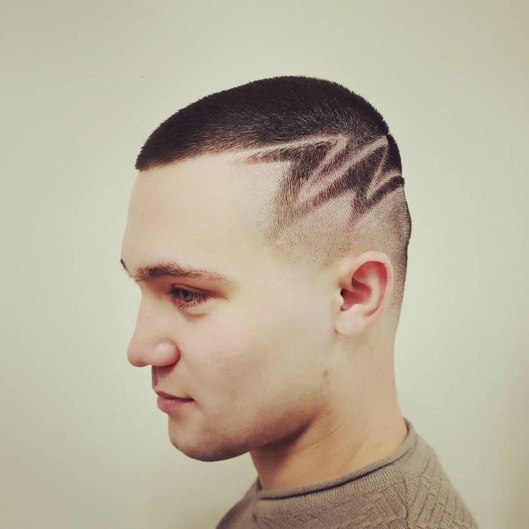 Короткие мужские стрижки с узорами