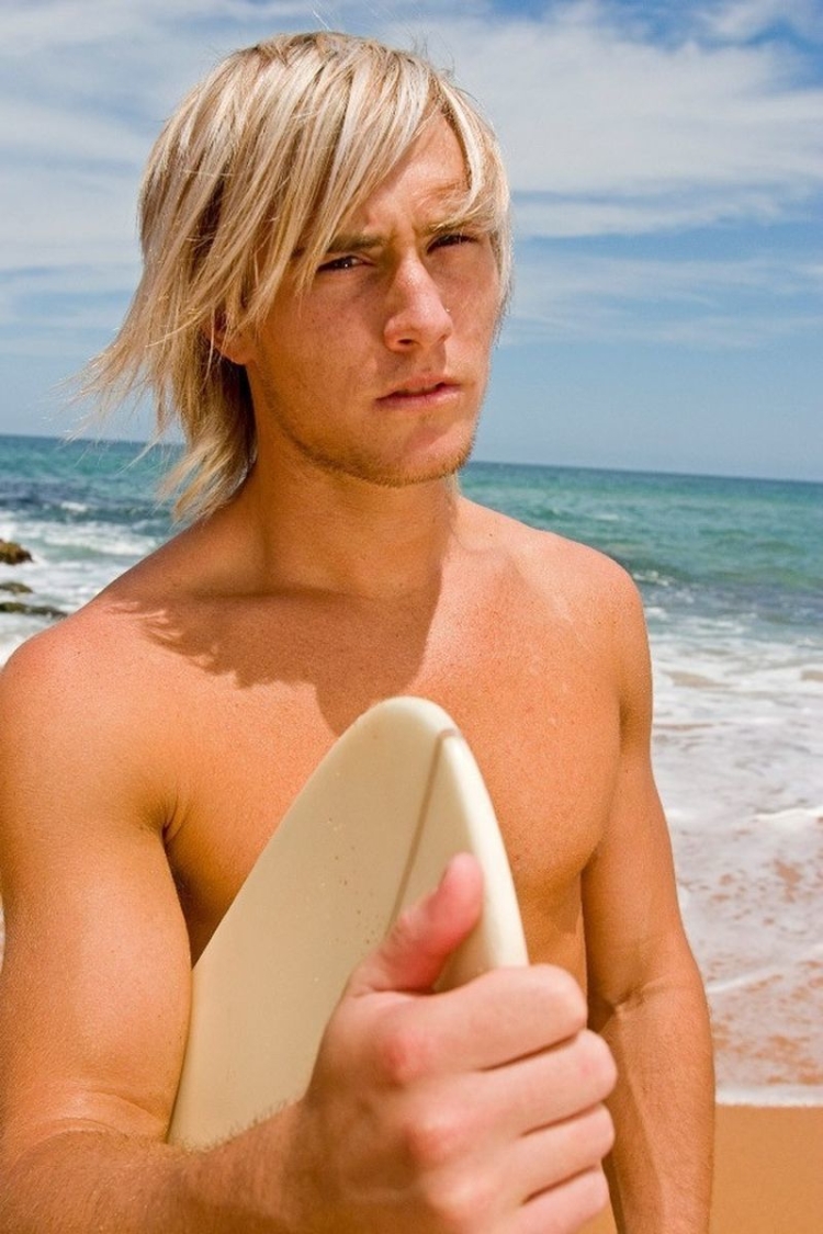 Доэрти блондин