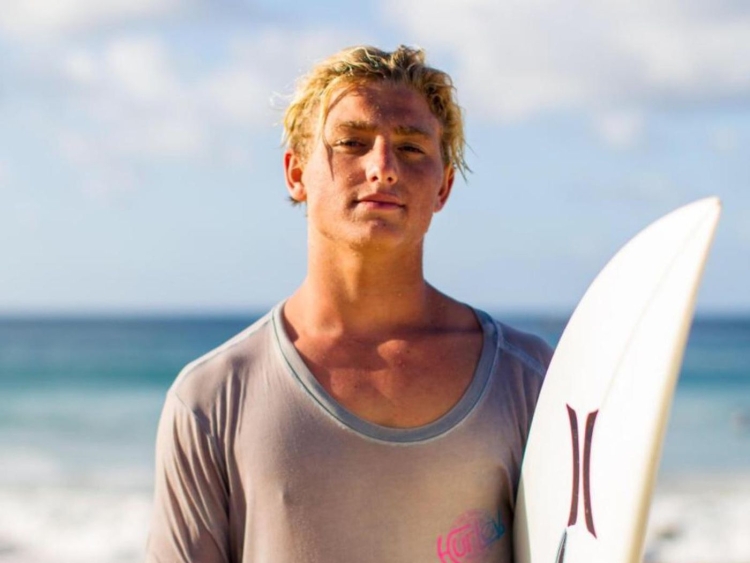 Рик Хессон серфер