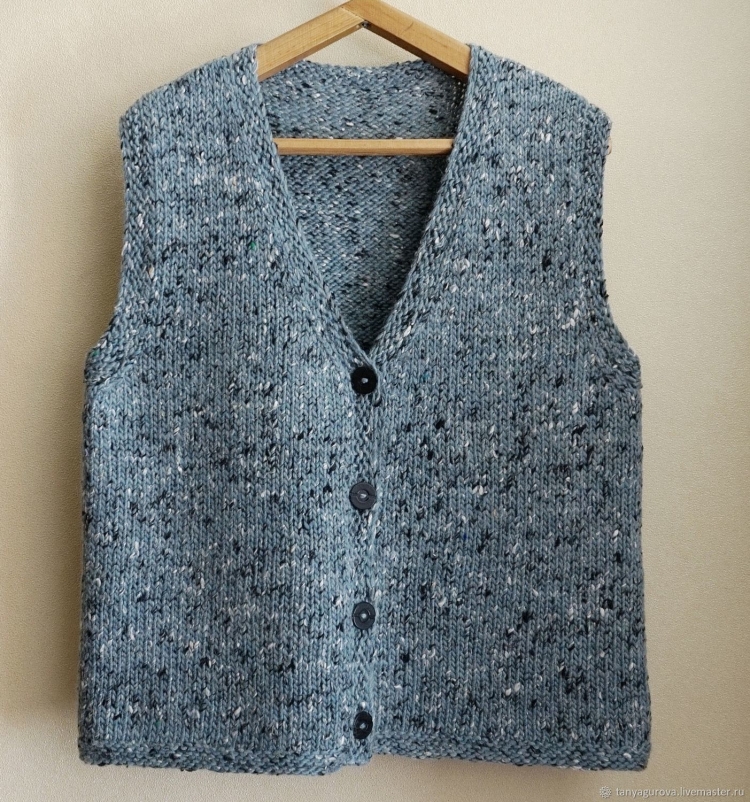 Жилет из Ализе твид