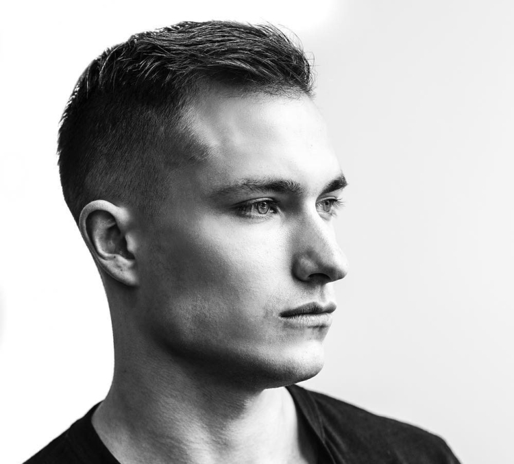 Men Hairstyle полубокс