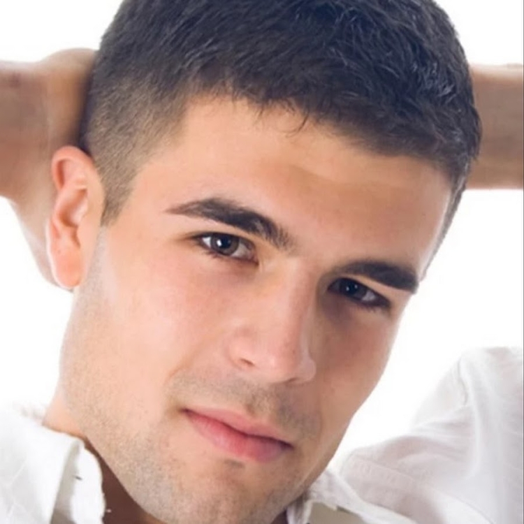 Марат Азимов