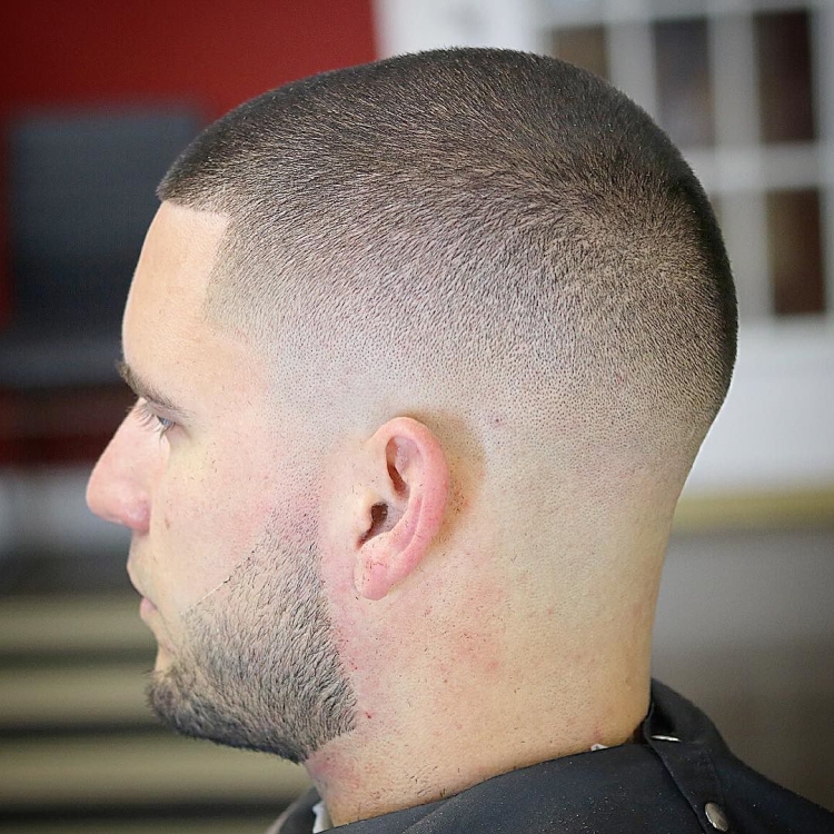 Фейд налысо