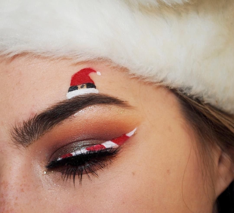Новогодний макияж с шапочкой