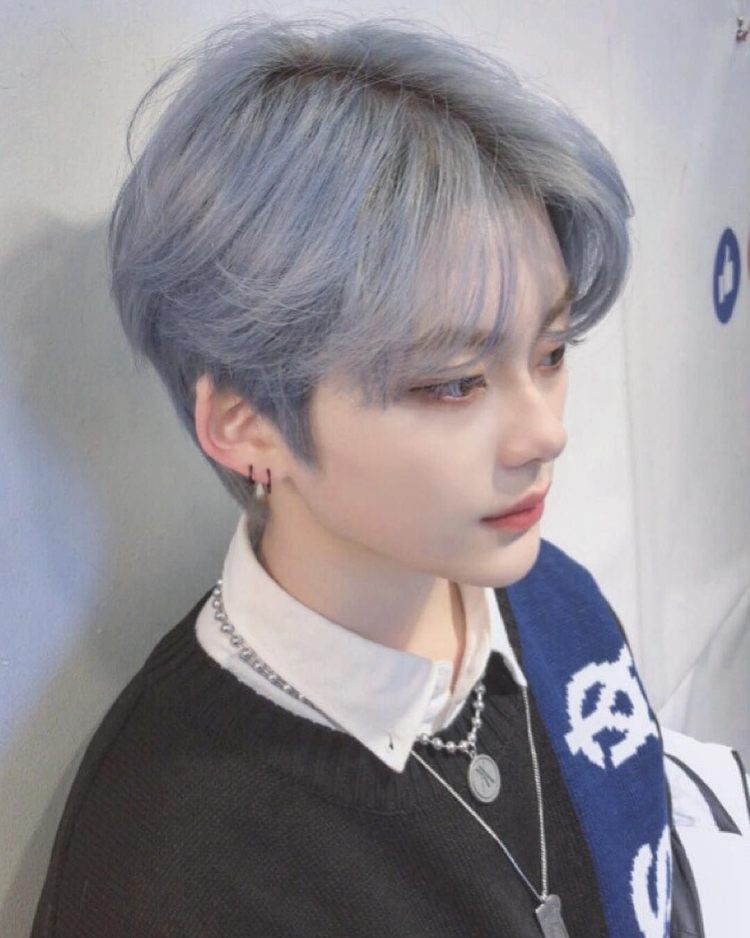 Стрижка Томбой БТС