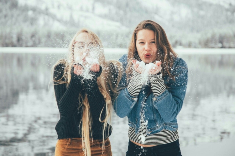 Подруги зимой