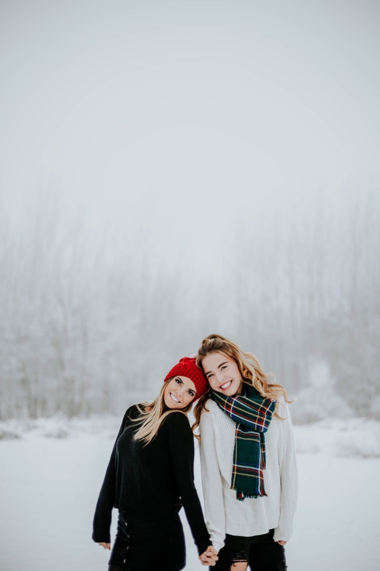 Зимняя фотосессия с подругой