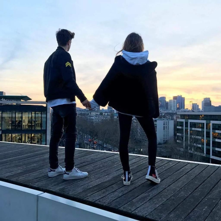 Парочки без лица