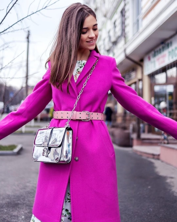 Фиолетовое пальто