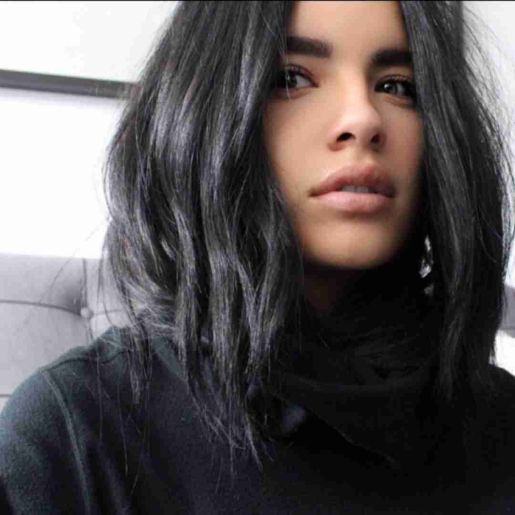 Женя Азарова