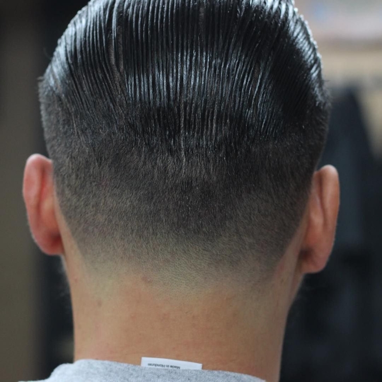 Слинг бэк прическа мужская