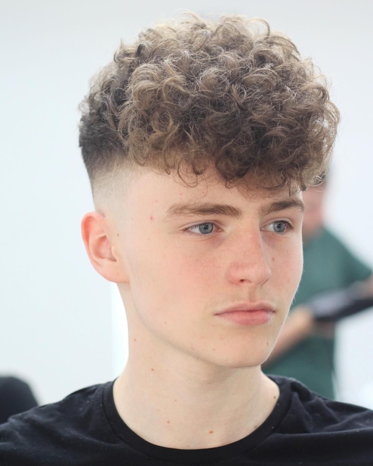 Керли андеркат кудрявые