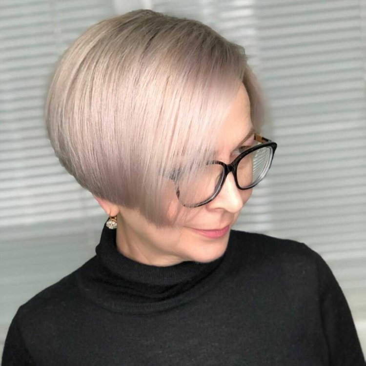 Боб- каре для женщин 50+
