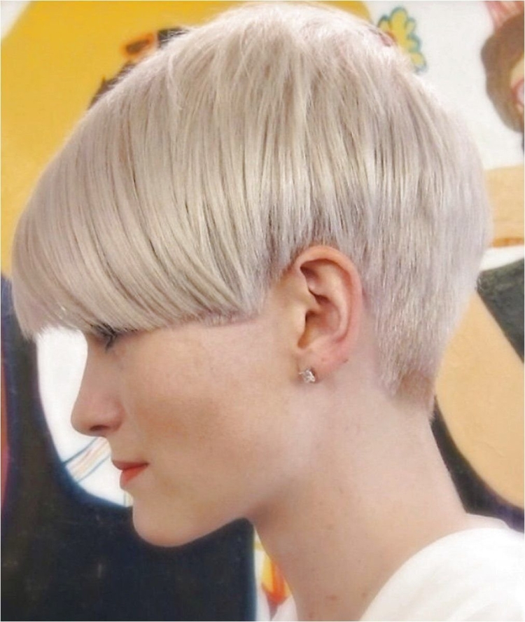 Стрижка гриб женская