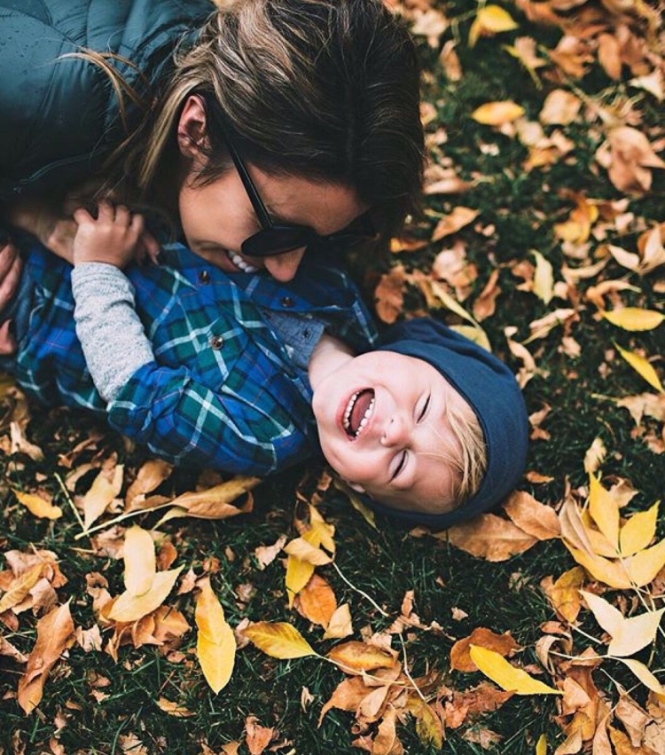 Осенняя фотосессия мама и сын